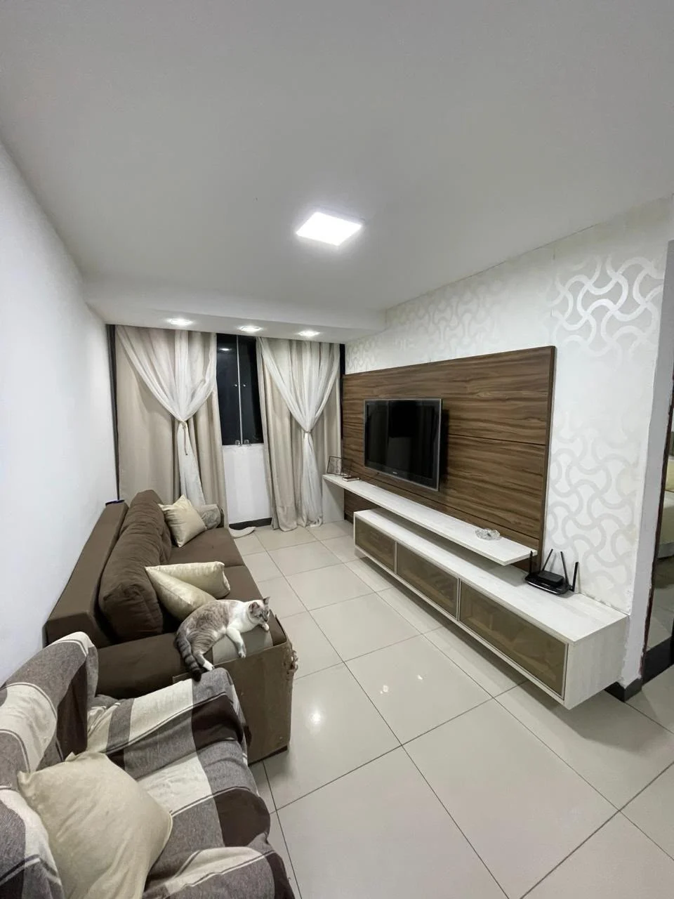 Apartamento Mobiliado no Aeroclube/Bessa com 3 Quartos sendo 1 Suíte, Elevador e Lazer