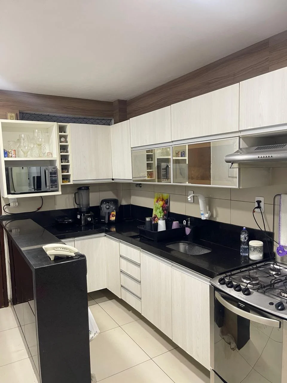 Apartamento Mobiliado no Aeroclube/Bessa com 3 Quartos sendo 1 Suíte, Elevador e Lazer