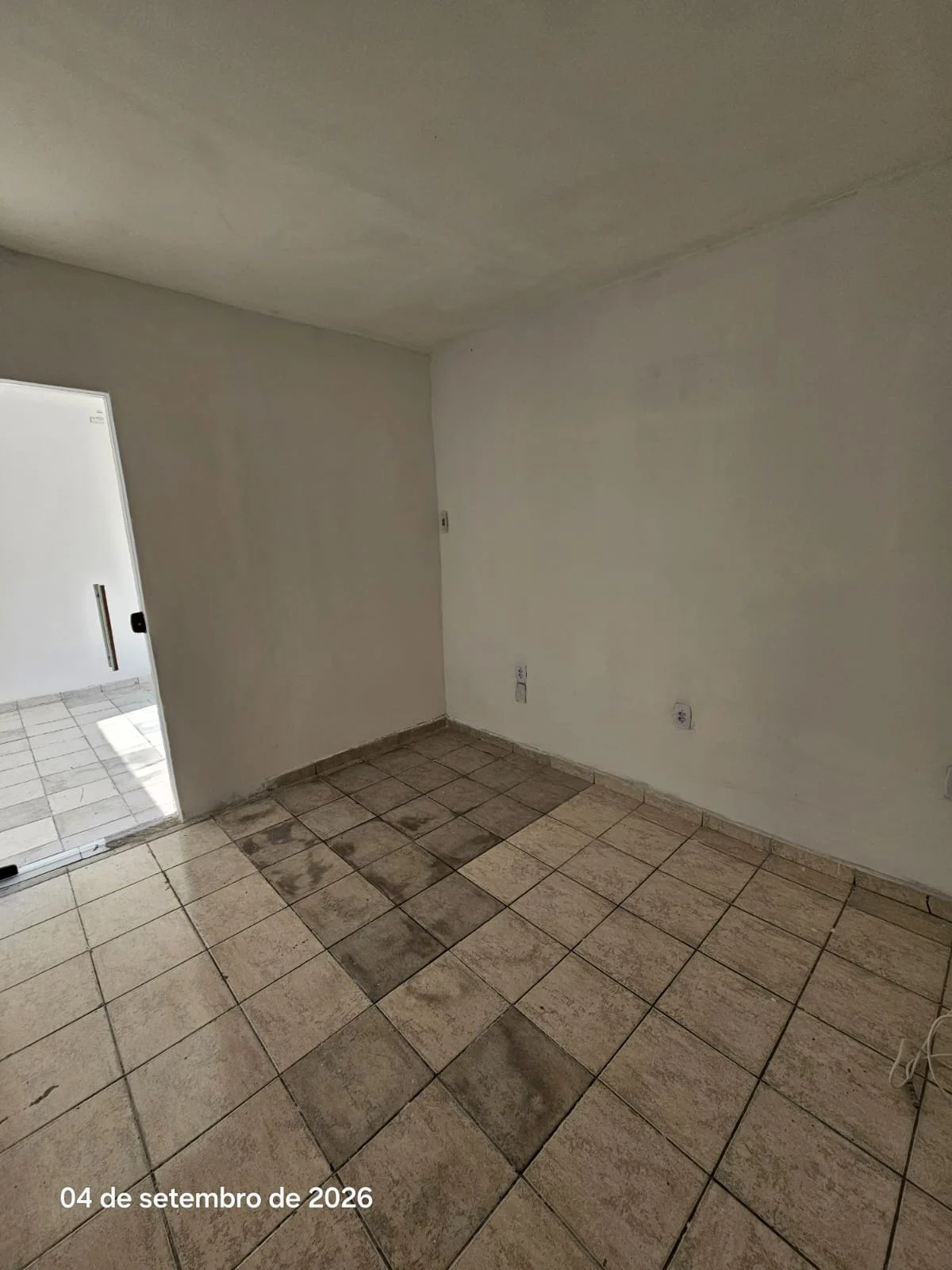 Casa em Cruz das Armas com 3 Quarto sendo 1 Suíte R$ 1.500,00*