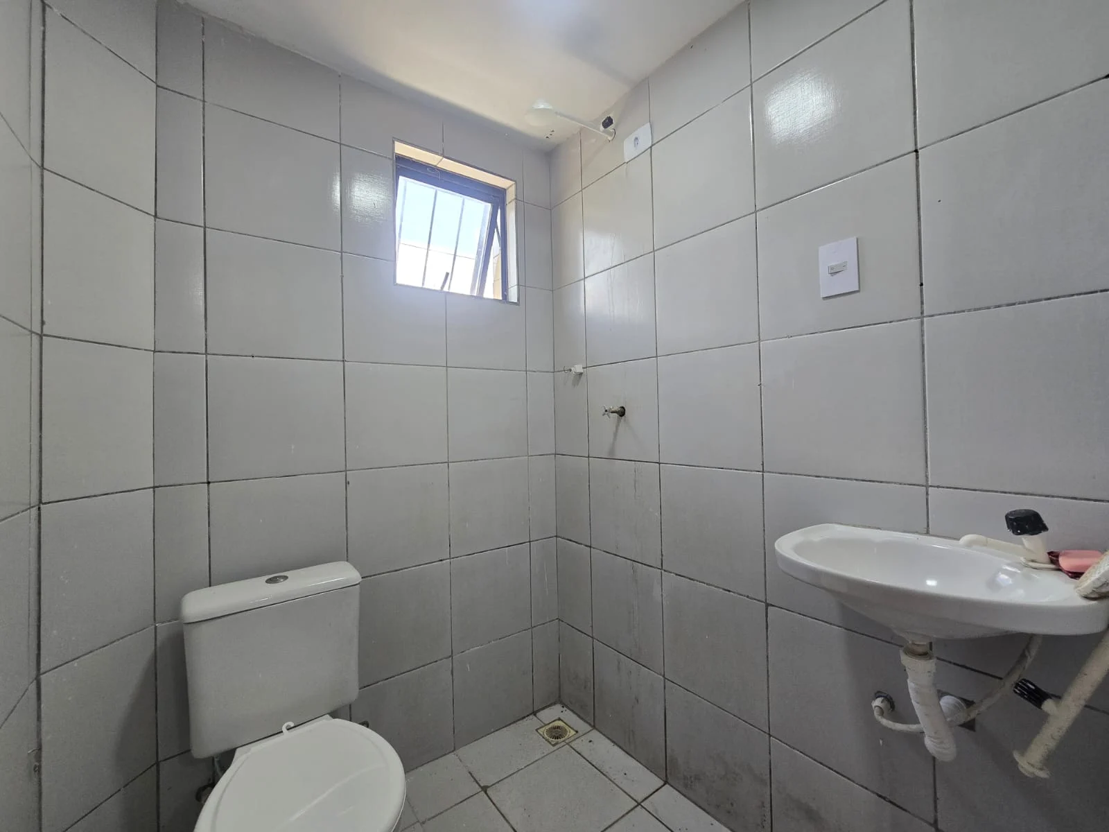 Apartamento Térreo no Bairro das Industrias com 2 Quartos com Lazer