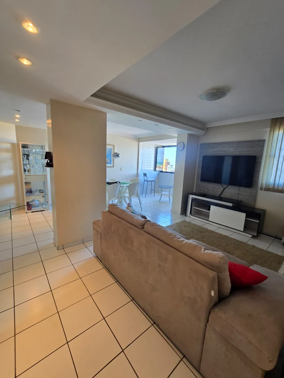 Apartamento em Manaíra com 2 Quartos sendo 1 Suíte, Elevador e Lazer