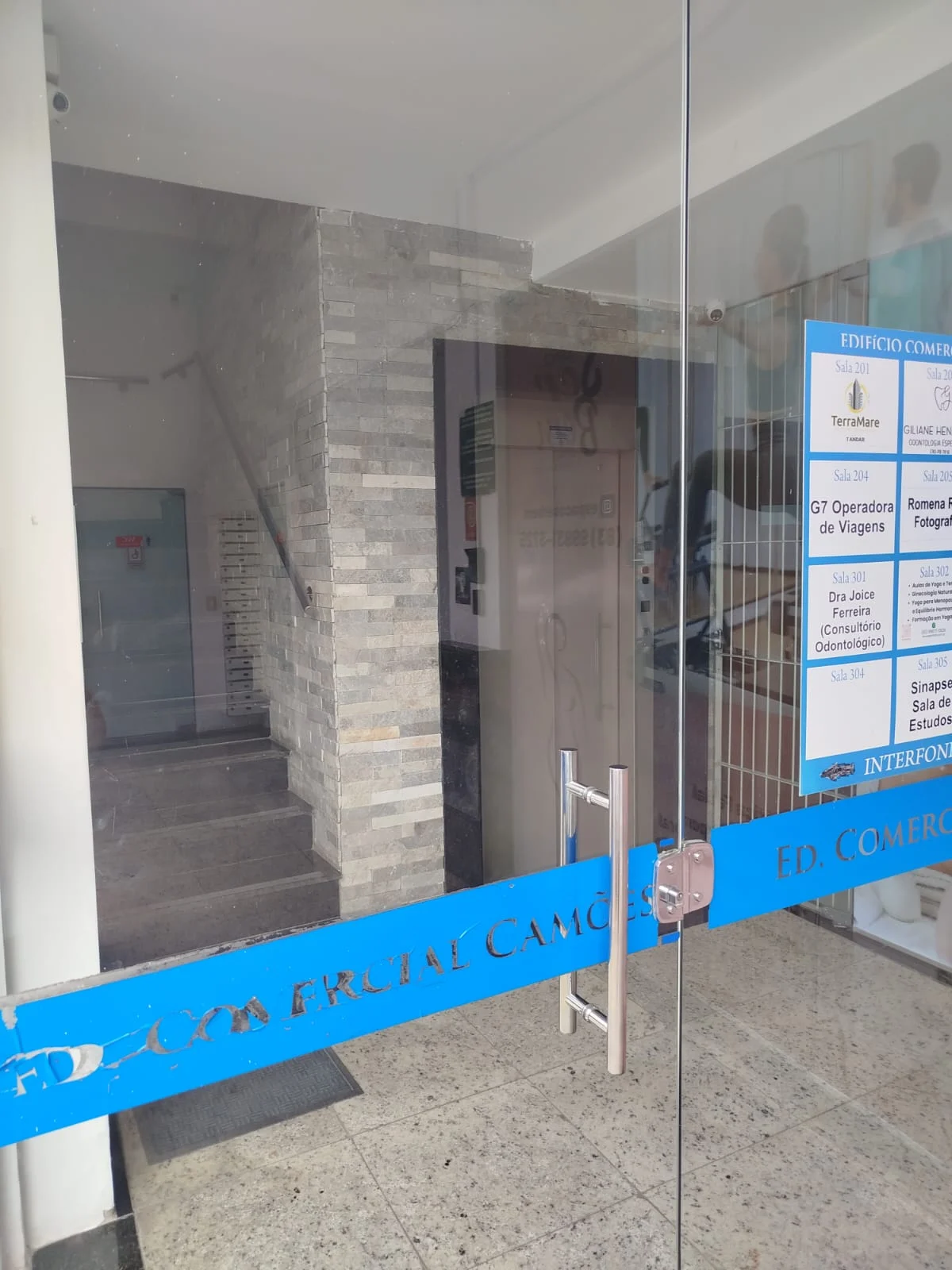 Sala Comercial no Jardim Oceania/Bessa com 42m² e Elevador