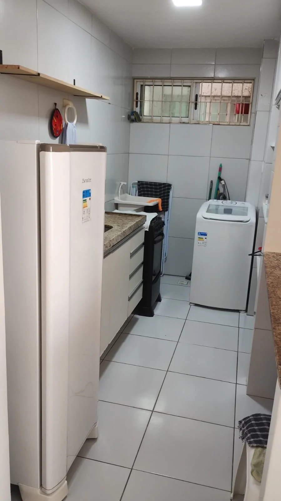 ALUGO Apartamento Mobiliado no José Américo com 2 Quartos R$ 1.800,00*