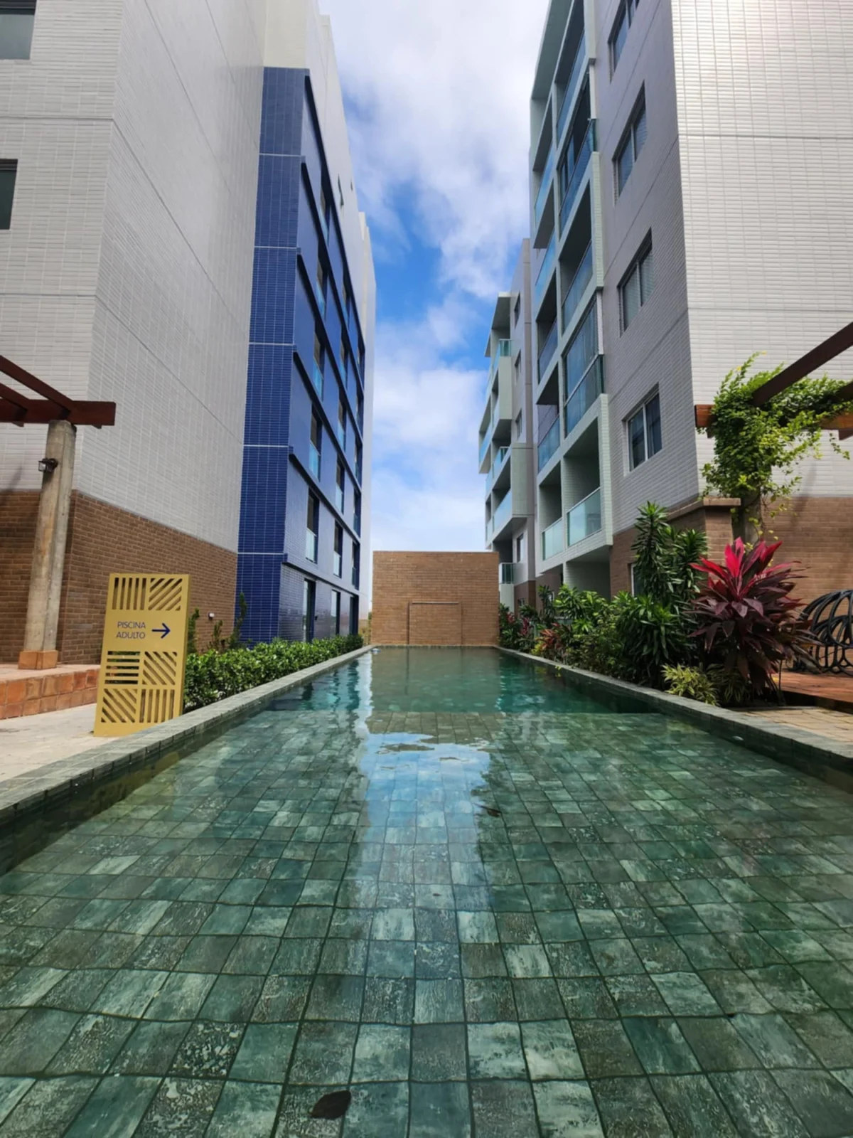 Apartamento no Altiplano com 2 Quartos sendo 1 Suíte, Elevador e Lazer Completo