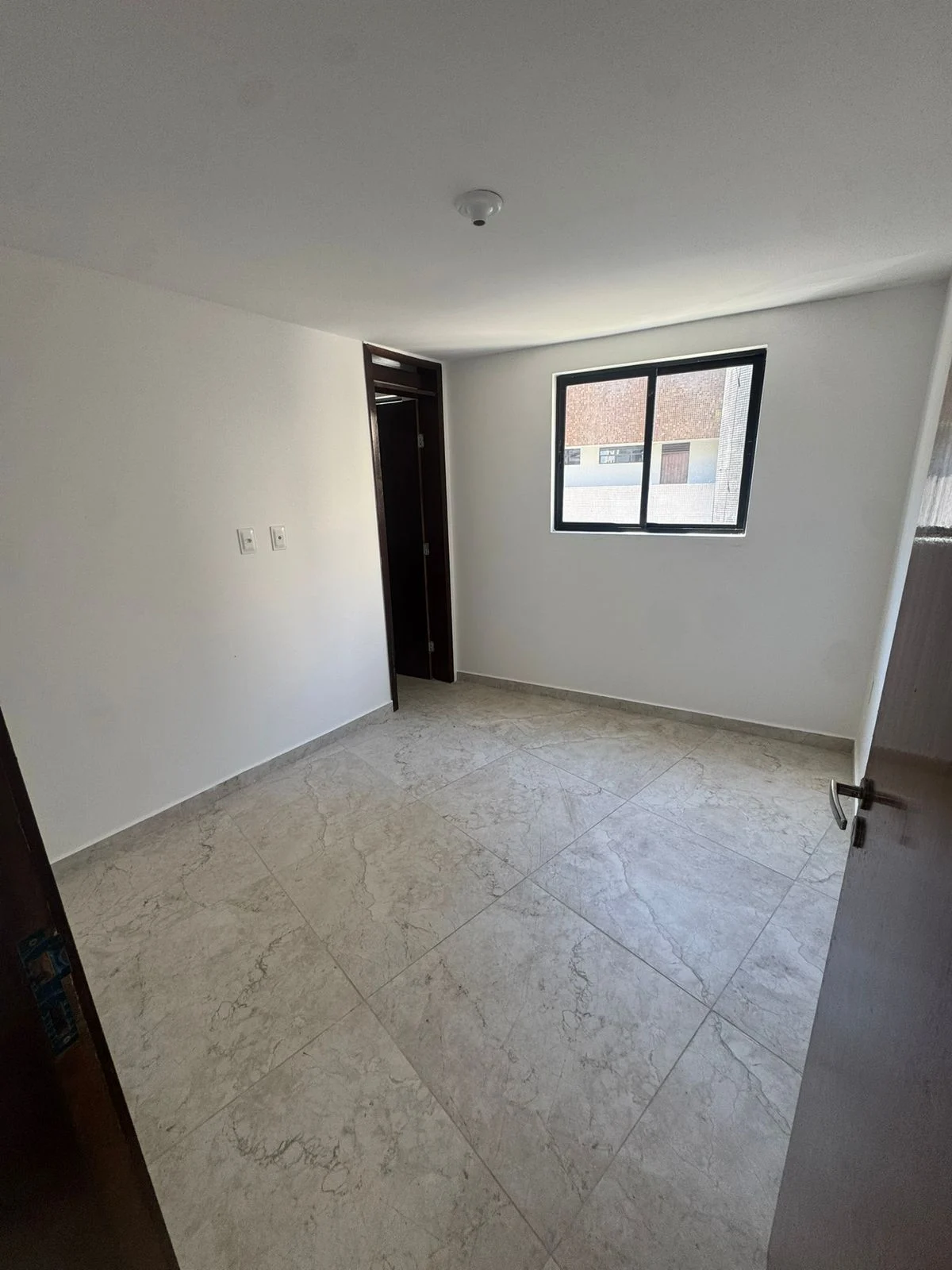 Cobertura Duplex no Bessa com 2 Quartos sendo 1 Suíte, Elevador