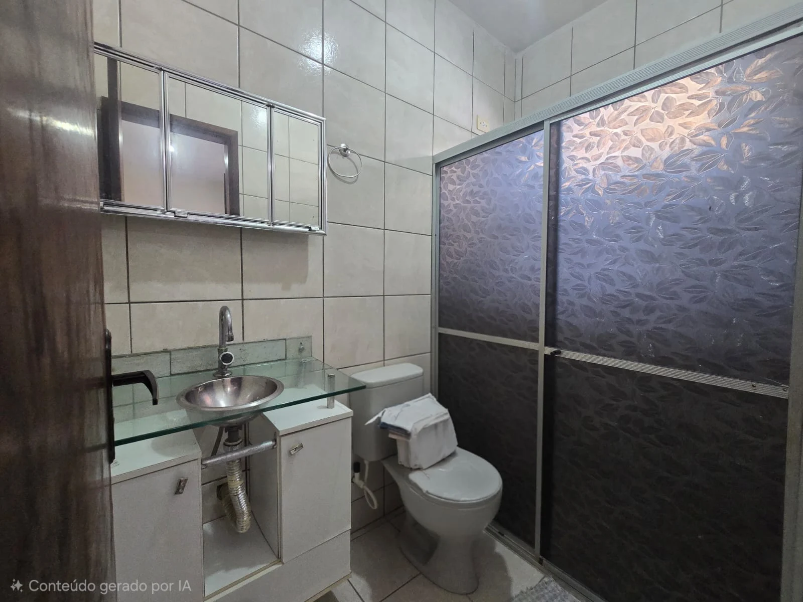 Casa no José Américo com 3 Quartos sendo 1 Suíte